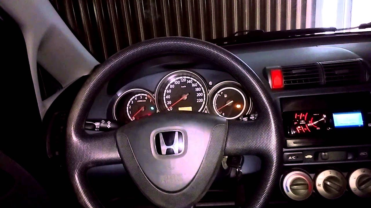 Tutorial de como regular freio de mão do Honda Fit - #AUTOMÓVEL