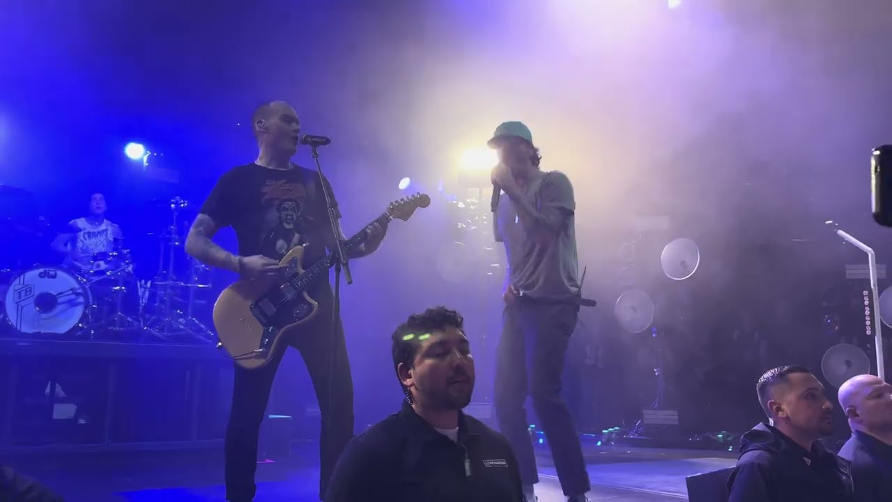 Blink-182 - Bored to Death (LIVE 4K) | Hollywood Palladium, Los Angeles - Feb 13, 2025