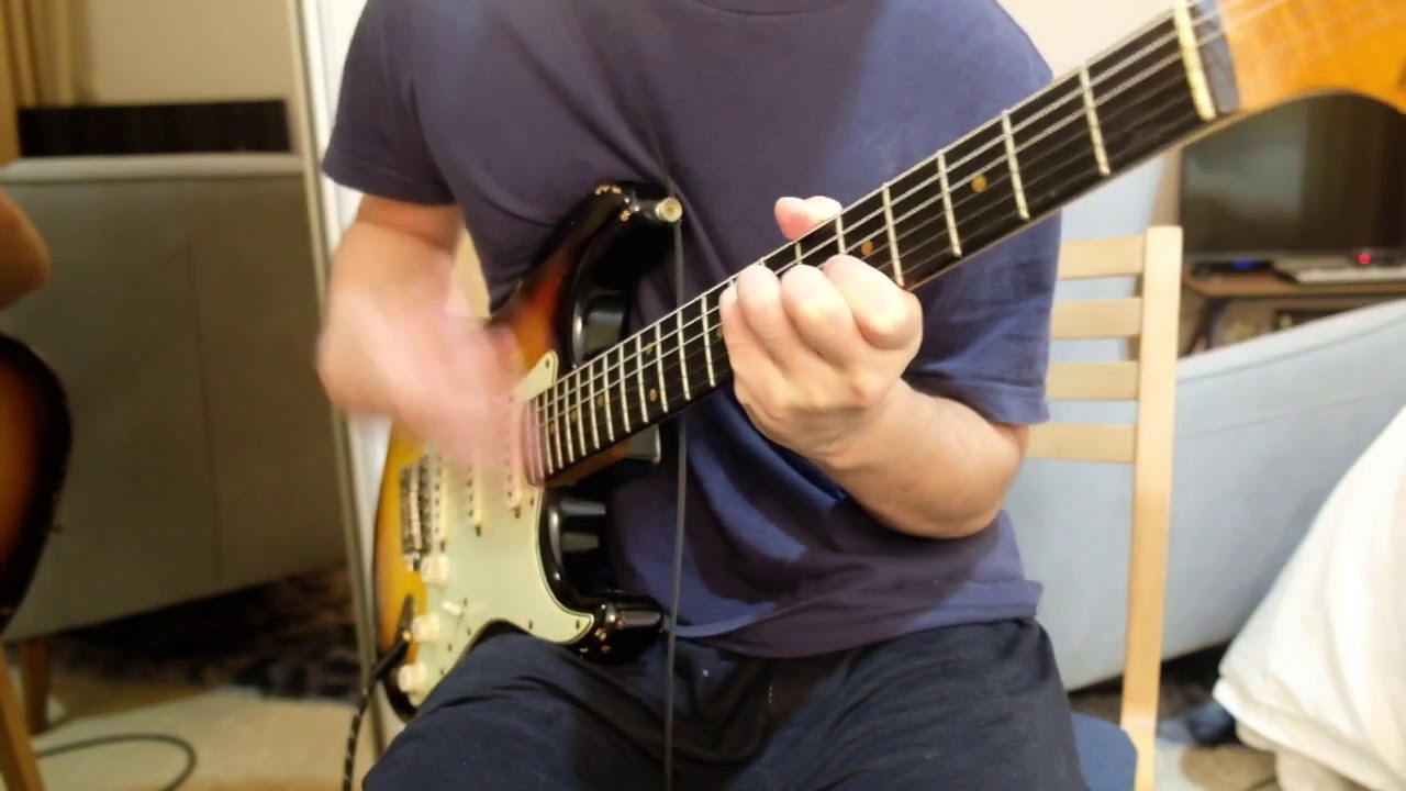 John Frusciante - Clean Tone (How deep your love is, maybe, under the bridge)