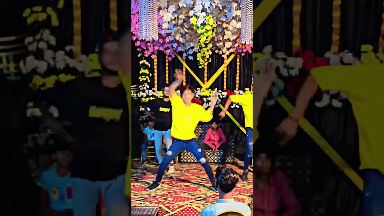 lyari Star dance group mr awais performance kala Sha kala song