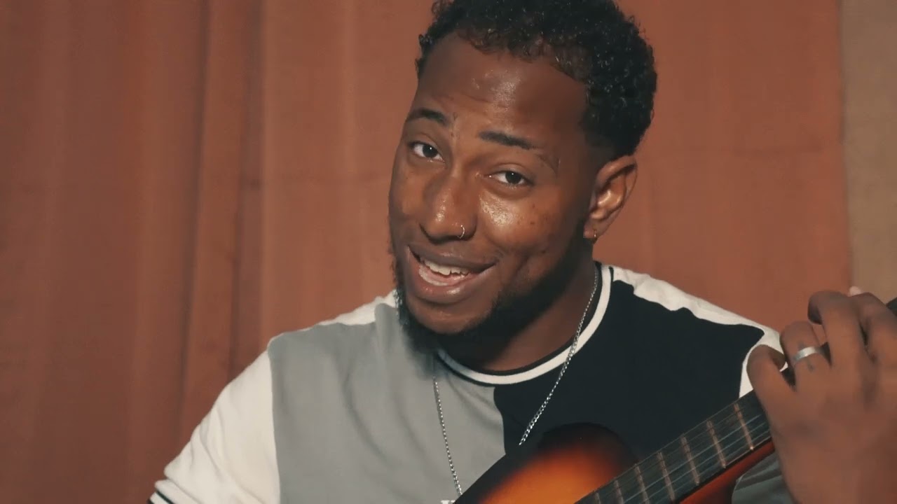 MAMA - JUNIOR BARBOSA