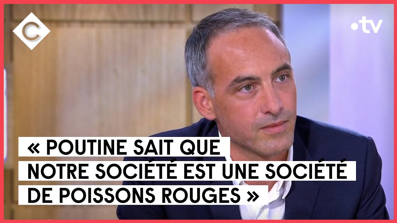 Raphaël Glucksmann, de retour d’Ukraine - C à vous - 30/08/2022