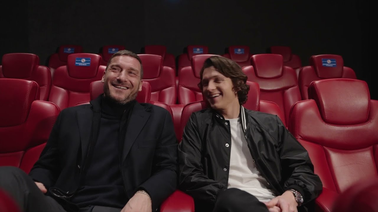 Uncharted | Tom Holland e Francesco Totti alla scoperta di Roma