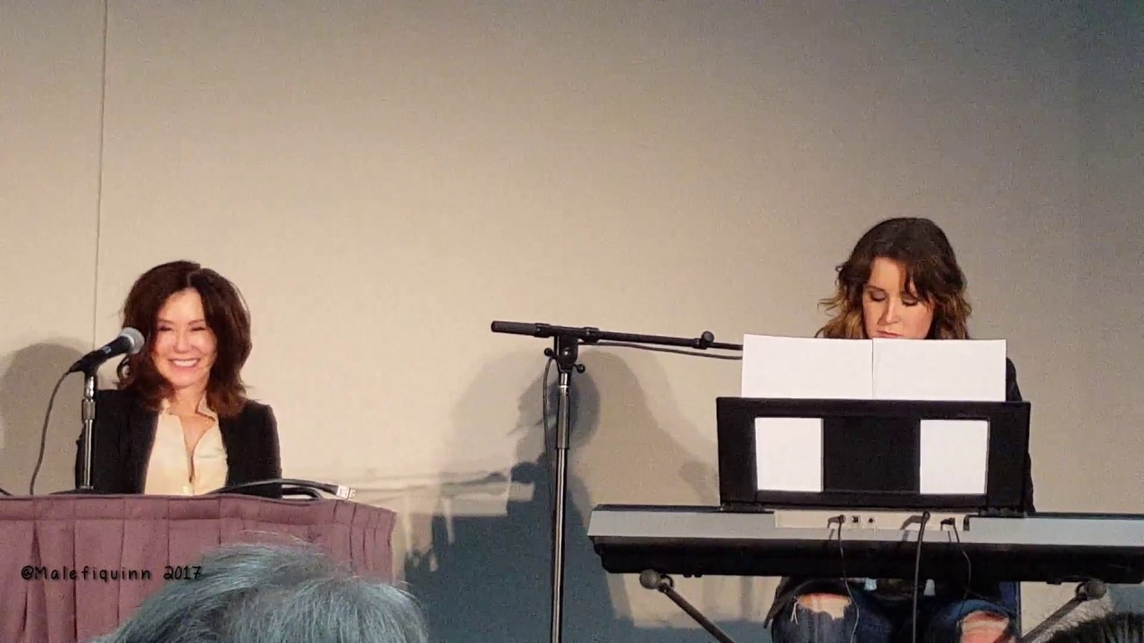 Olivia Jane performing 'Wait for Me in the Morning'