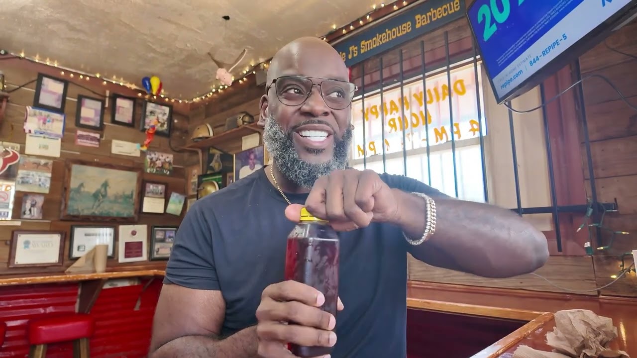 Here's Everything I Ate At Triple J's Smokehouse in Houston