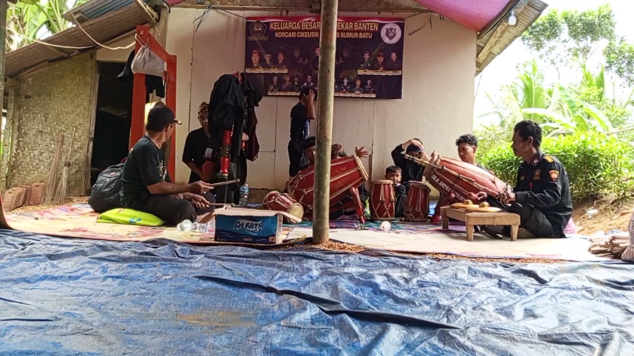 mempersembahkan pencak silat pendekar banten korcam cikeusik ‼️