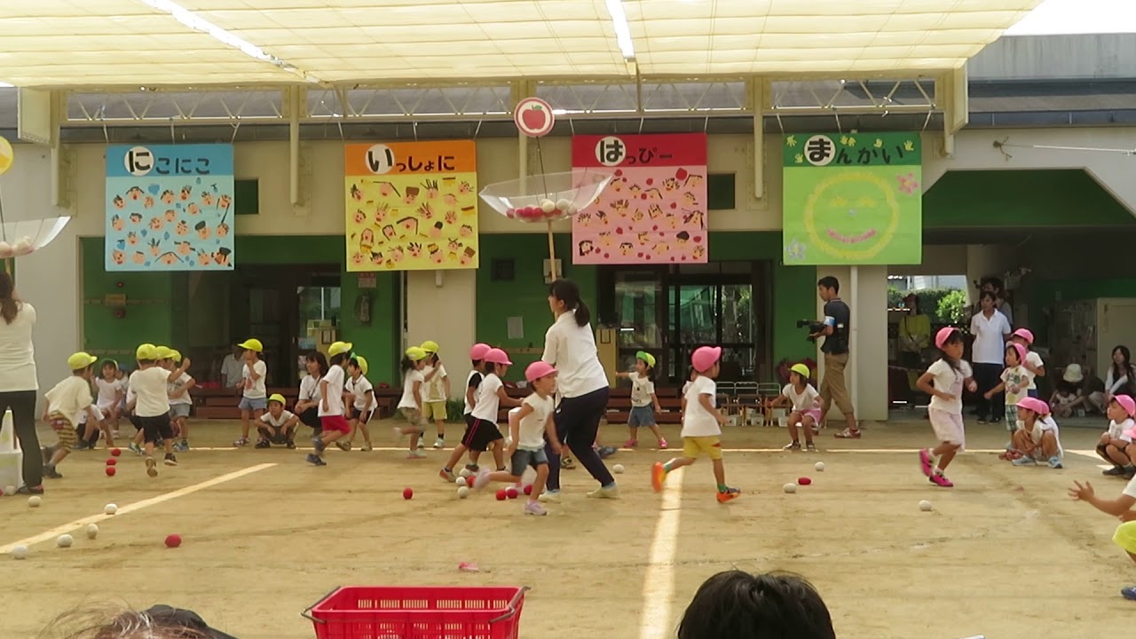 ダンシング玉入れ