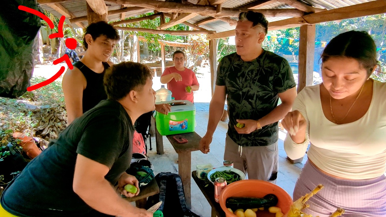 Todos Preocupados Por Oluga 🙁 Cocinando en el río