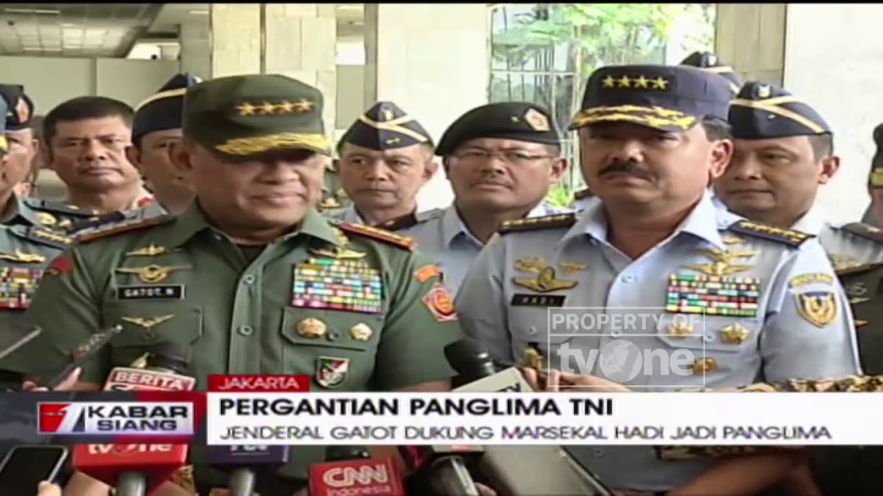 Bersama KASAD dan KASAL, Panglima TNI Antar Marsekhal Hadi ke DPR