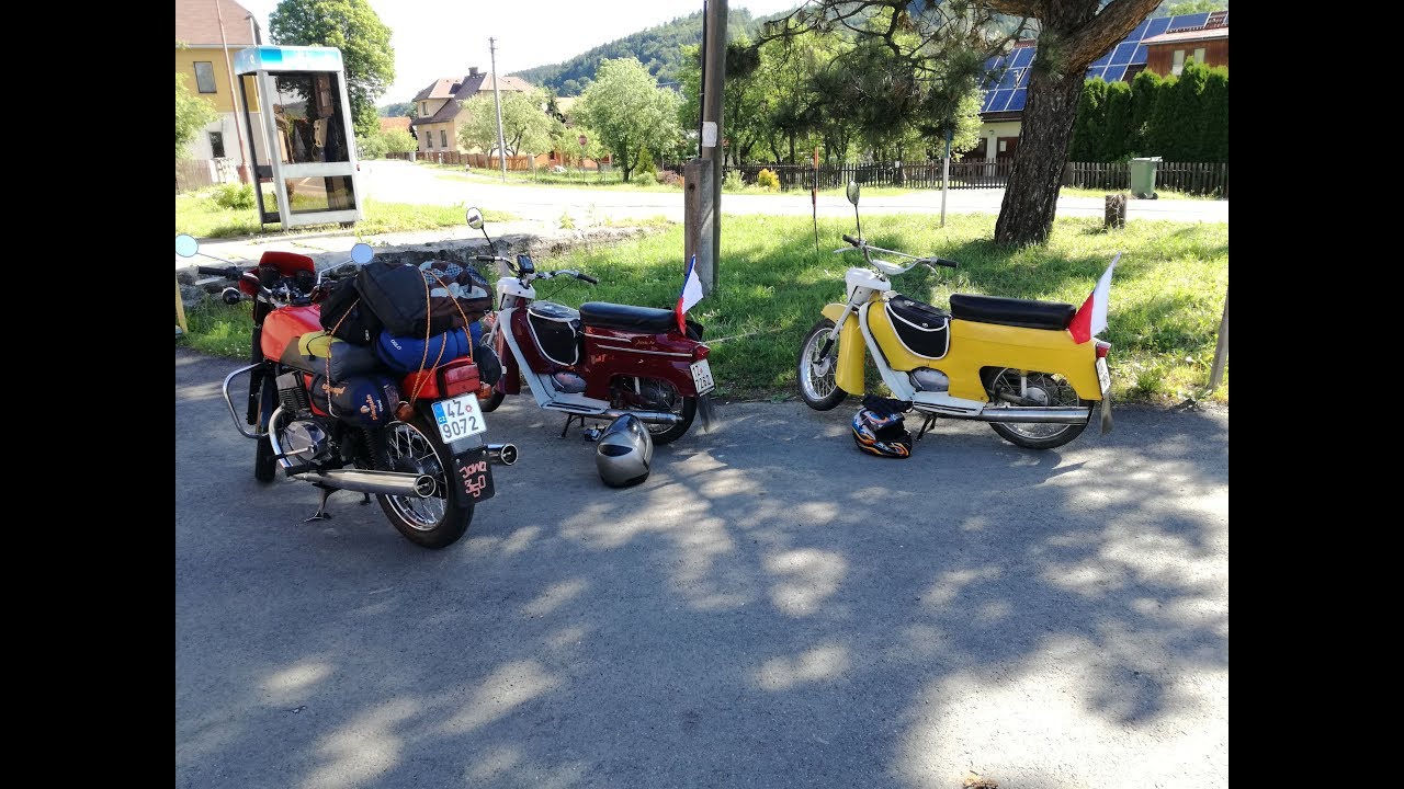 Jawa 50 a Jawa 350 Výlet na Slovensko a Jižní Moravu