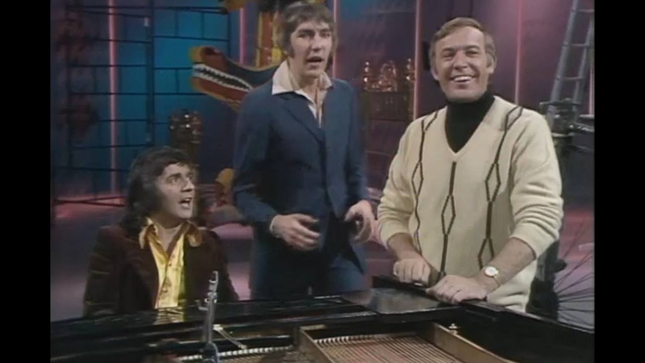 Hava Nagila - English parody (live, 1972)