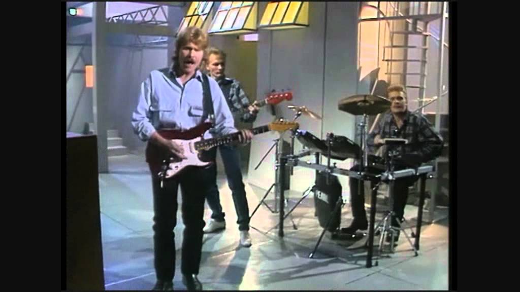 Rokokoo: S&auml; h&auml;ivyit y&ouml;h&ouml;n - 1986