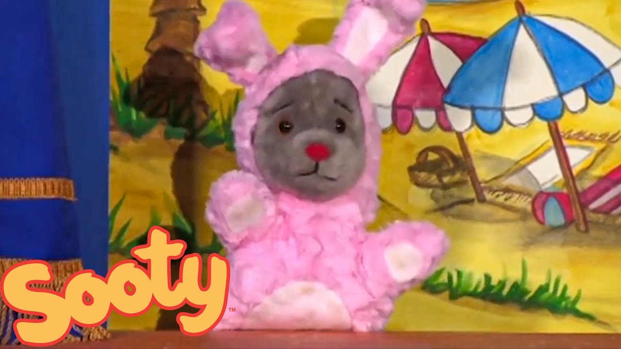Sooty and Sweep's Best Costumes! 🎭 #Halloween | @TheSootyShowOfficial