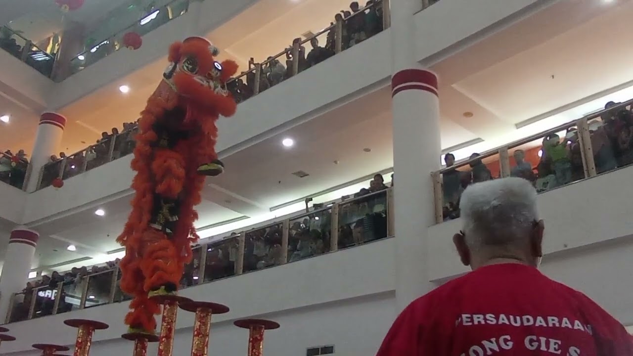 Barongsai Tonggak Show di Mall Cijantung Februari 2026