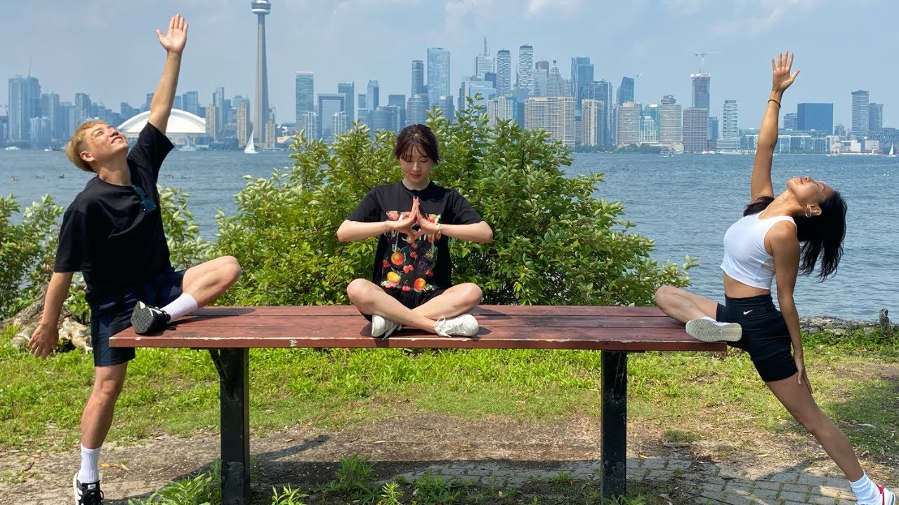 伴著微風和天際線，一起來做瑜珈🧘🏻‍♀️🧘🏼‍♂️吧！