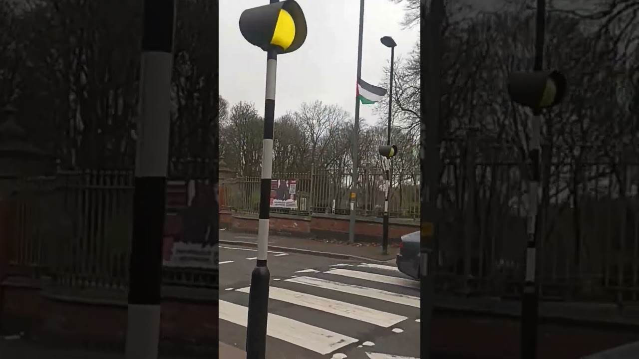 XARUNTA XARUUR (Dagaalku waa Diin iyo Dhaqaale)