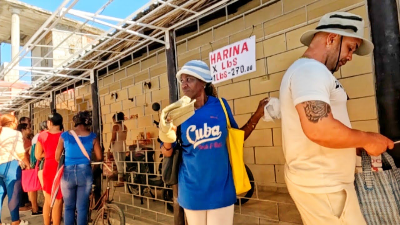 Calles  y Vida Temprano: Guantánamo al Despertar