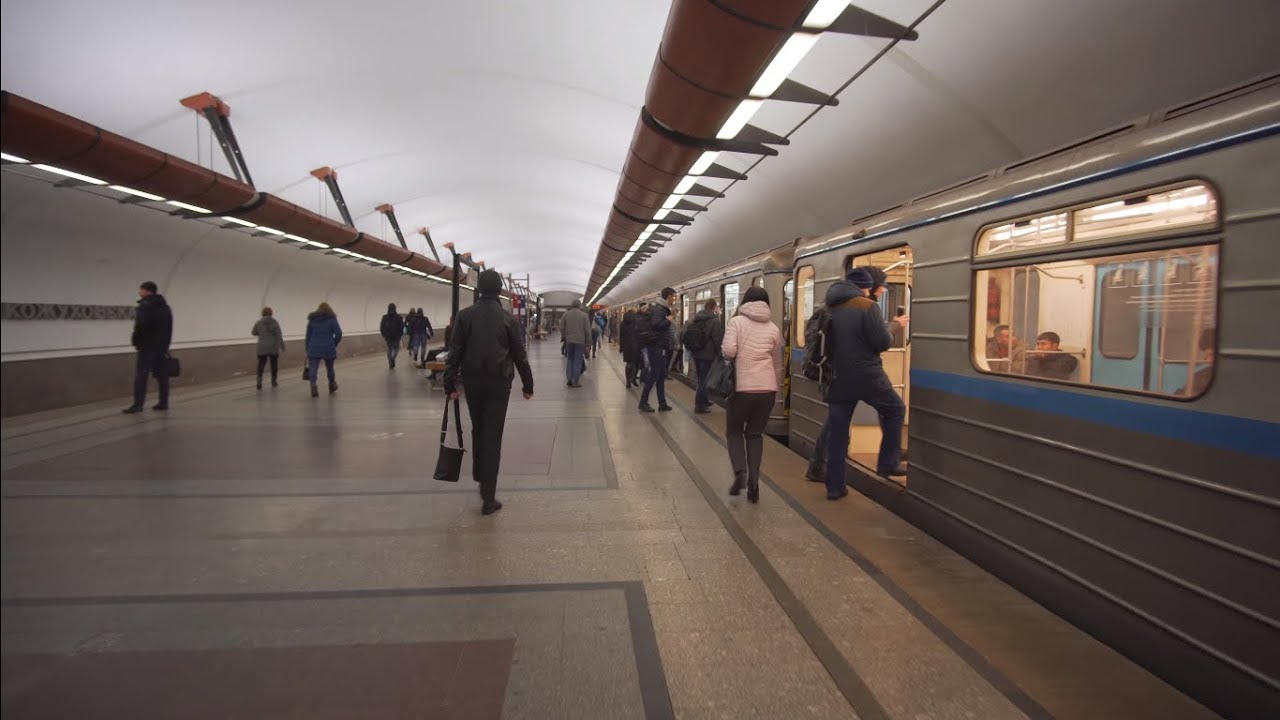 Russia, Moscow, metro ride from Кожуховская to Дубровка