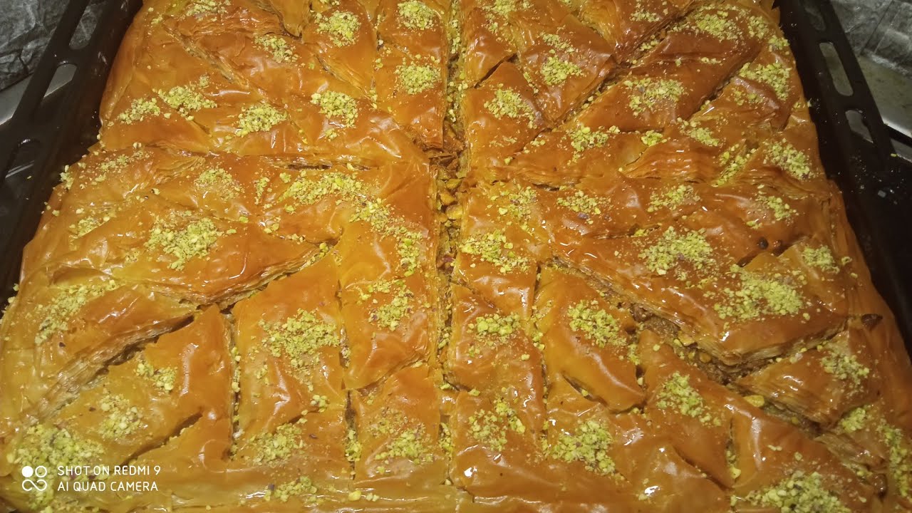 Μπακλαβάς ❤️με φυστίκι Αιγίνης και φρέσκο βούτυρο ❤️ με άρωμα πορτοκαλιού 🍊 Αριστοκρατικό γλυκό!!!!