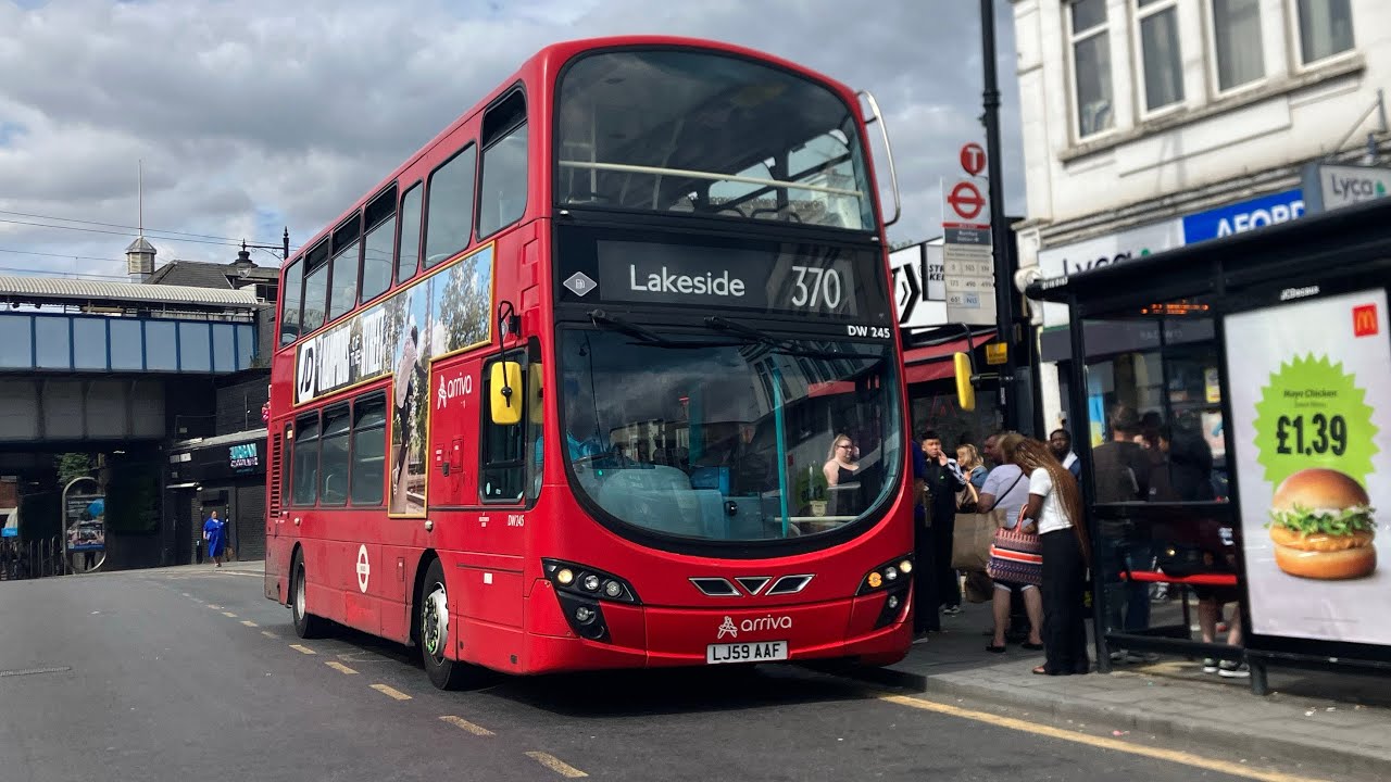 Journey on the Arriva London Wright Gemini 2 DAF VDL DB300 DW245 LJ59 AAF on bus route 370