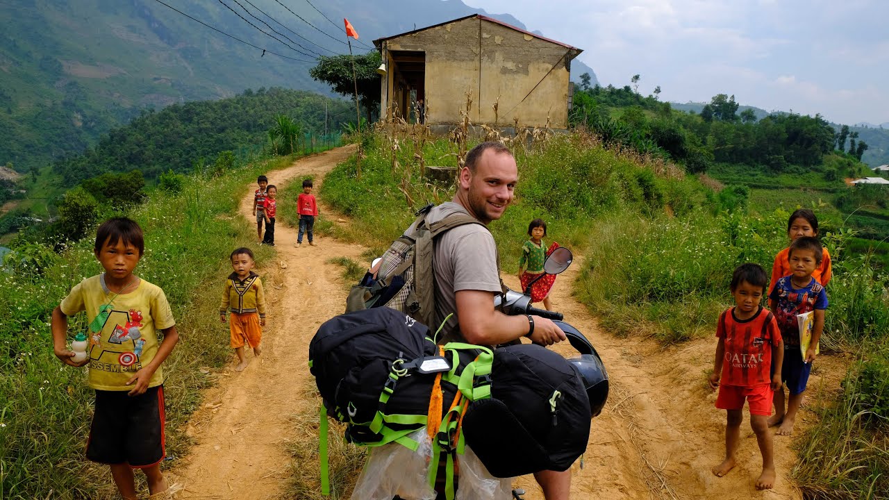 North Vietnam Loop: Ha Giang - Cao Bang
