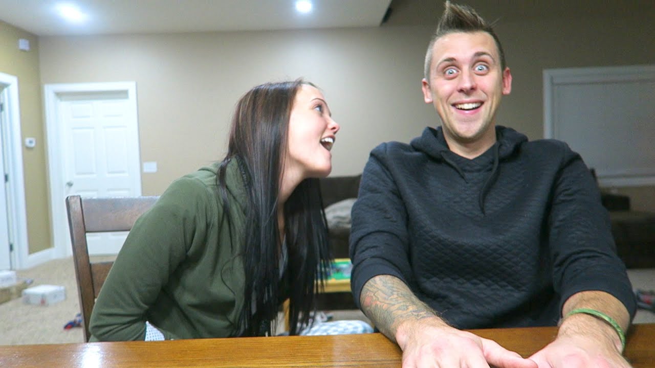 PICKING A WEDDING DATE!!