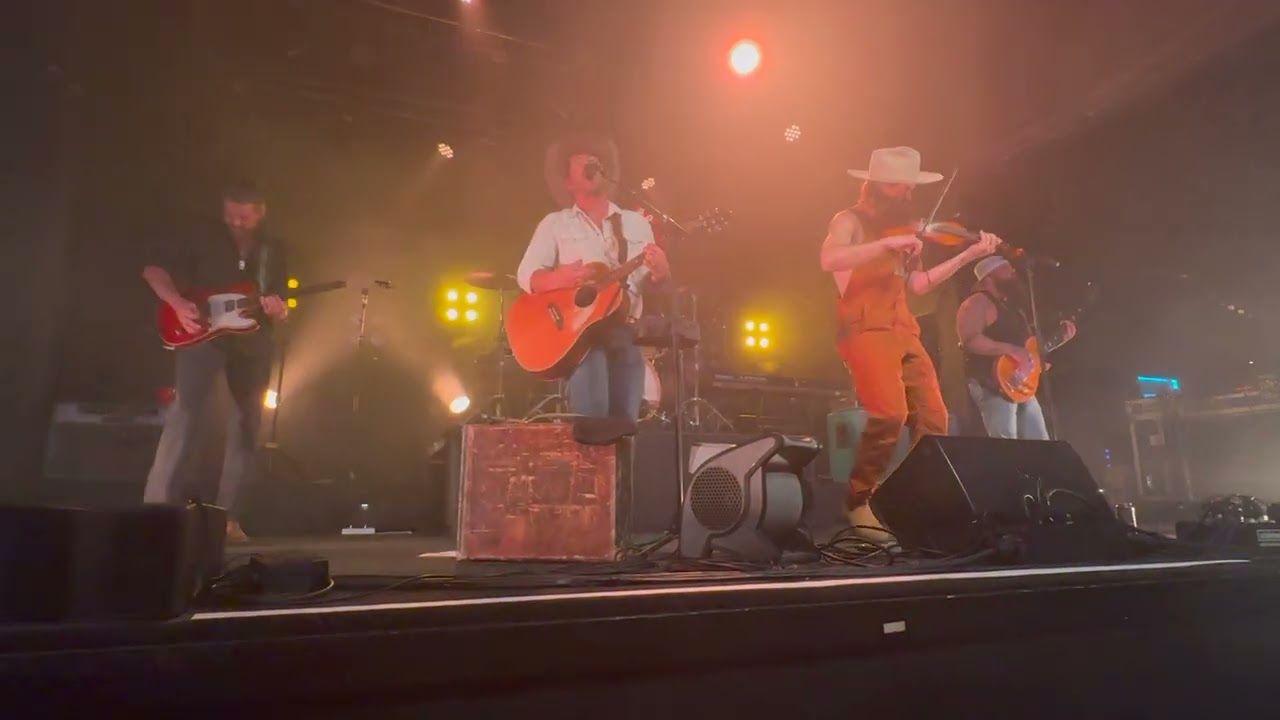 Shane Smith & The Saints | LIVE At Billy Bob’s