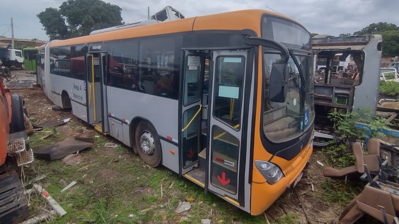 Viale Articulado Mercedes Benz O-500MA Antiga Marechal No Desmanche de Ônibus