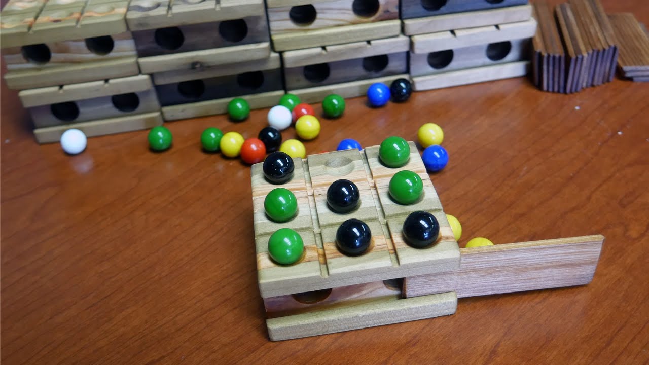 DIY Pallet Marble Tic Tac Toe