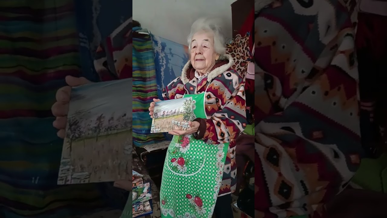Мой главный зритель и вдохновитель смотрит,попутно- истории из жизни!