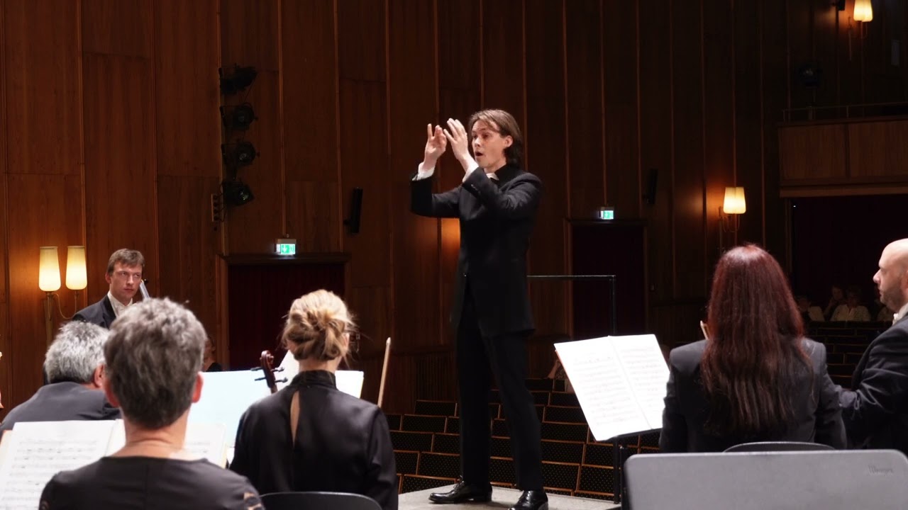 Mozart | The Magic Flute Overture | Elias Peter Brown, Conductor