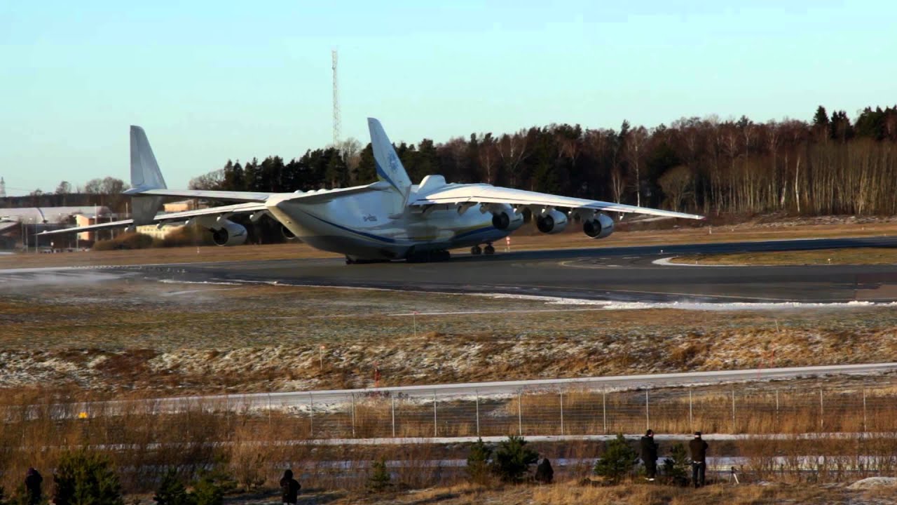 Antonov An-225 takeoff from Arlanda