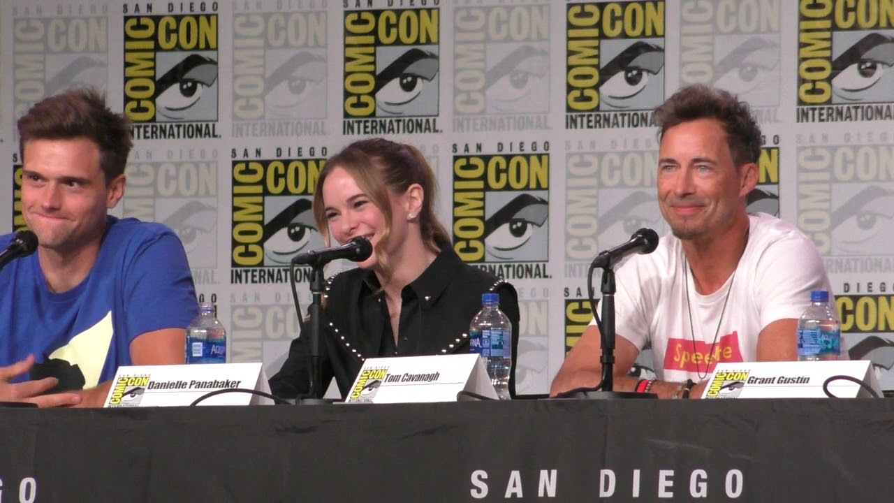 SDCC 2019:  The Flash Panel Part 1