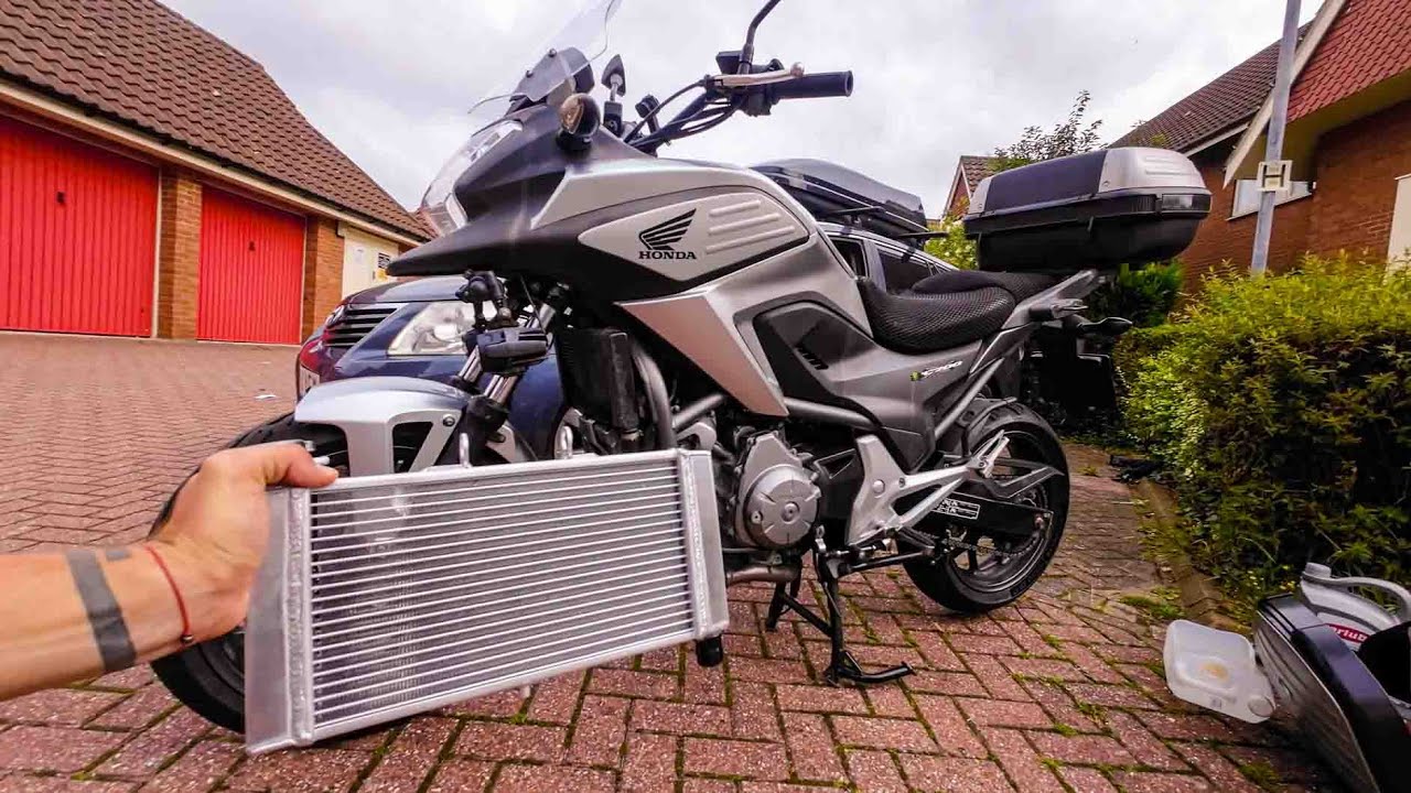 How to change Radiator on NC700X