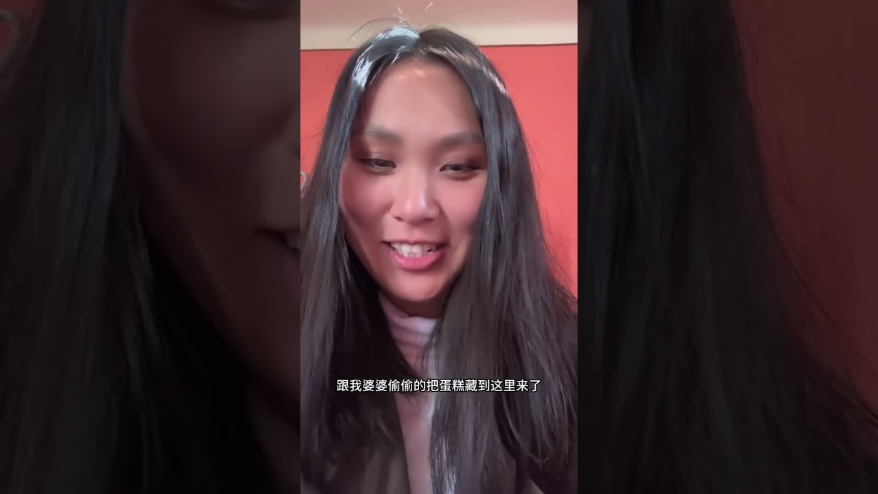 和妈妈相差14cm穿同一件衣服是什么感觉？ 年龄只是一个数字，心态才是年轻的关键~ #母女 #同一件衣服穿出不同的感觉 #穿搭 #如何穿出高级感 #穿搭魔法师