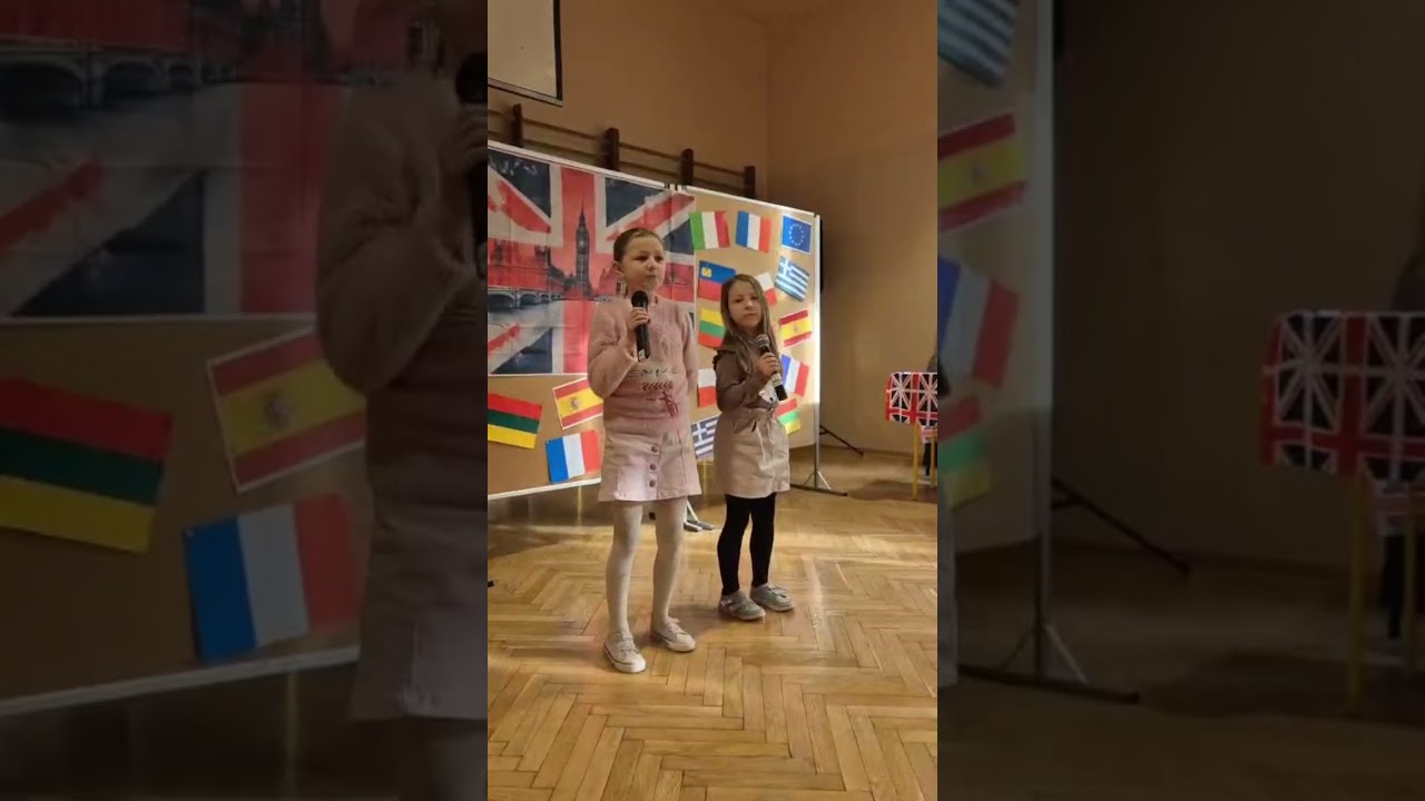 XVIII Festiwal piosenki obcojęzycznej. Występy dzieci klas 1-3