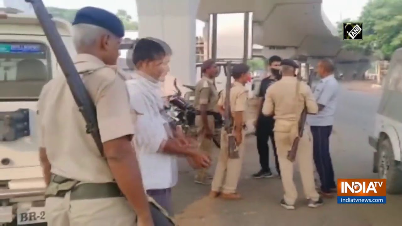 Encounter breaks out between police, liquor mafia in Patna