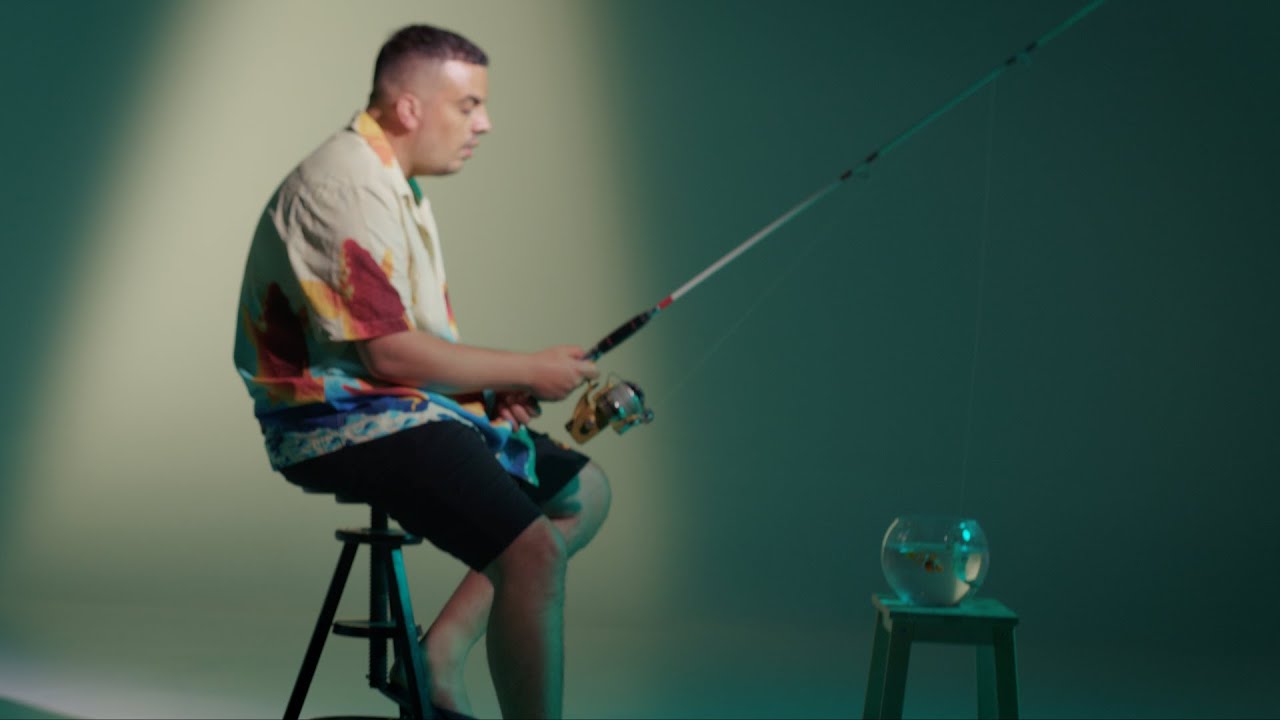 FOYONE - NO ME ADAPTO