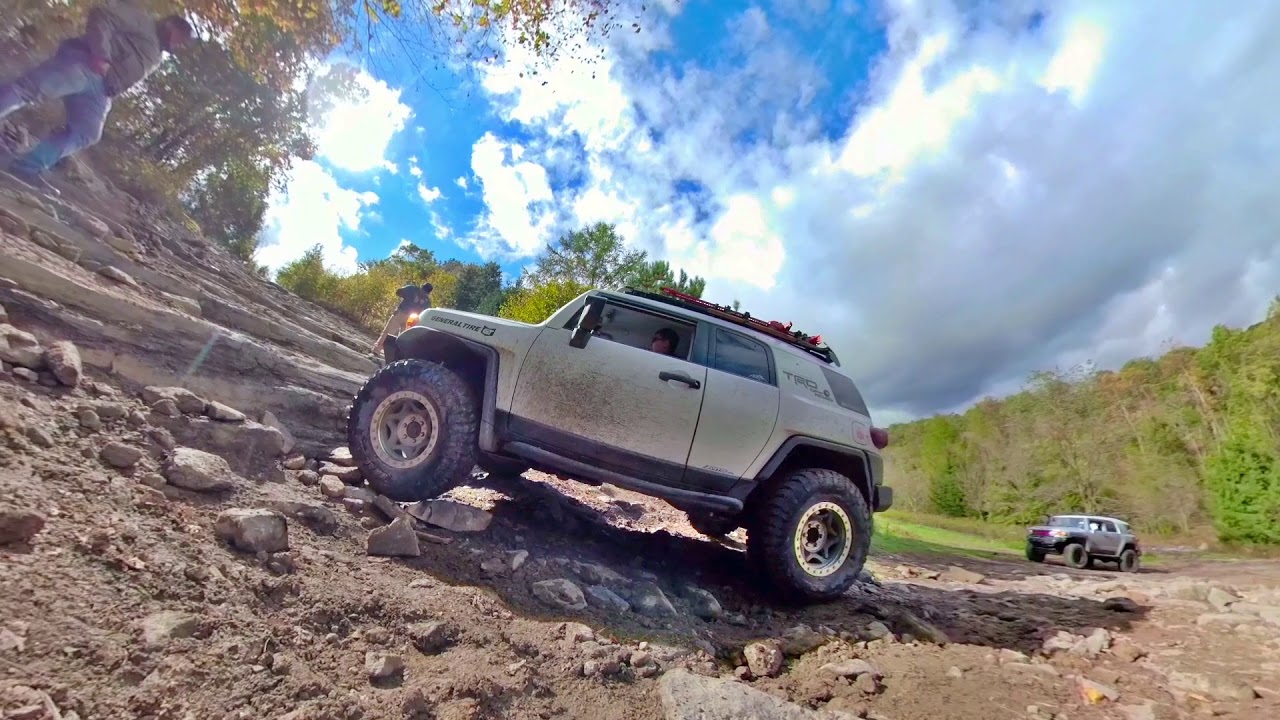 FJ Cruisers at Rausch Creek with Dapurak
