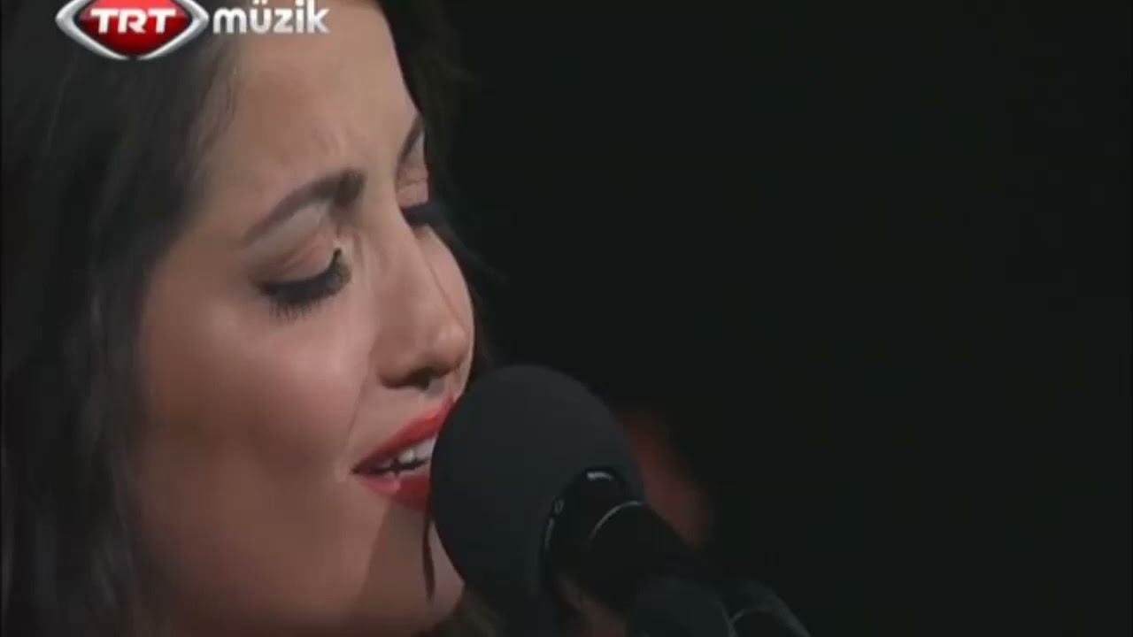 Mine Geçili Al sazını sen sevdiceğim