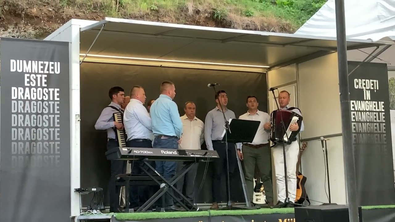 Grup de frati Iaslovat-In ziua când in cer va fi serbarea/Ridica-Ti spre ceruri privirea