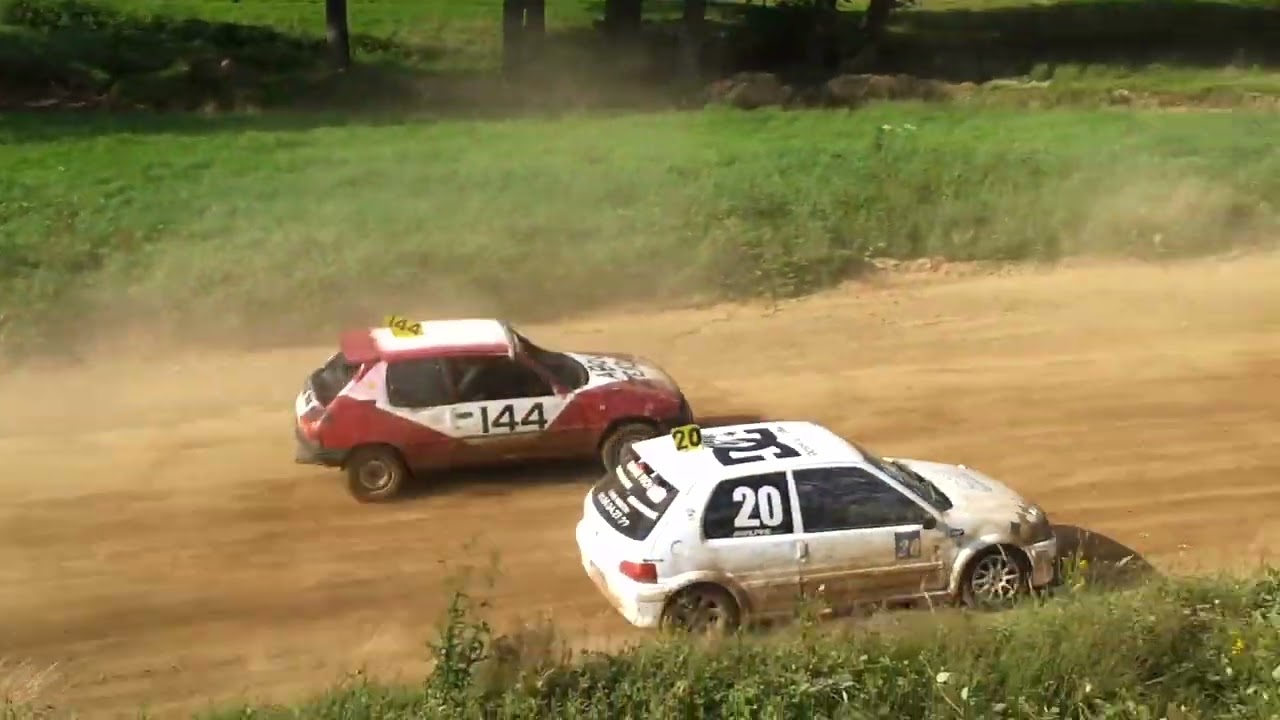 Carcross du 03-08-2014 Cat 1l6