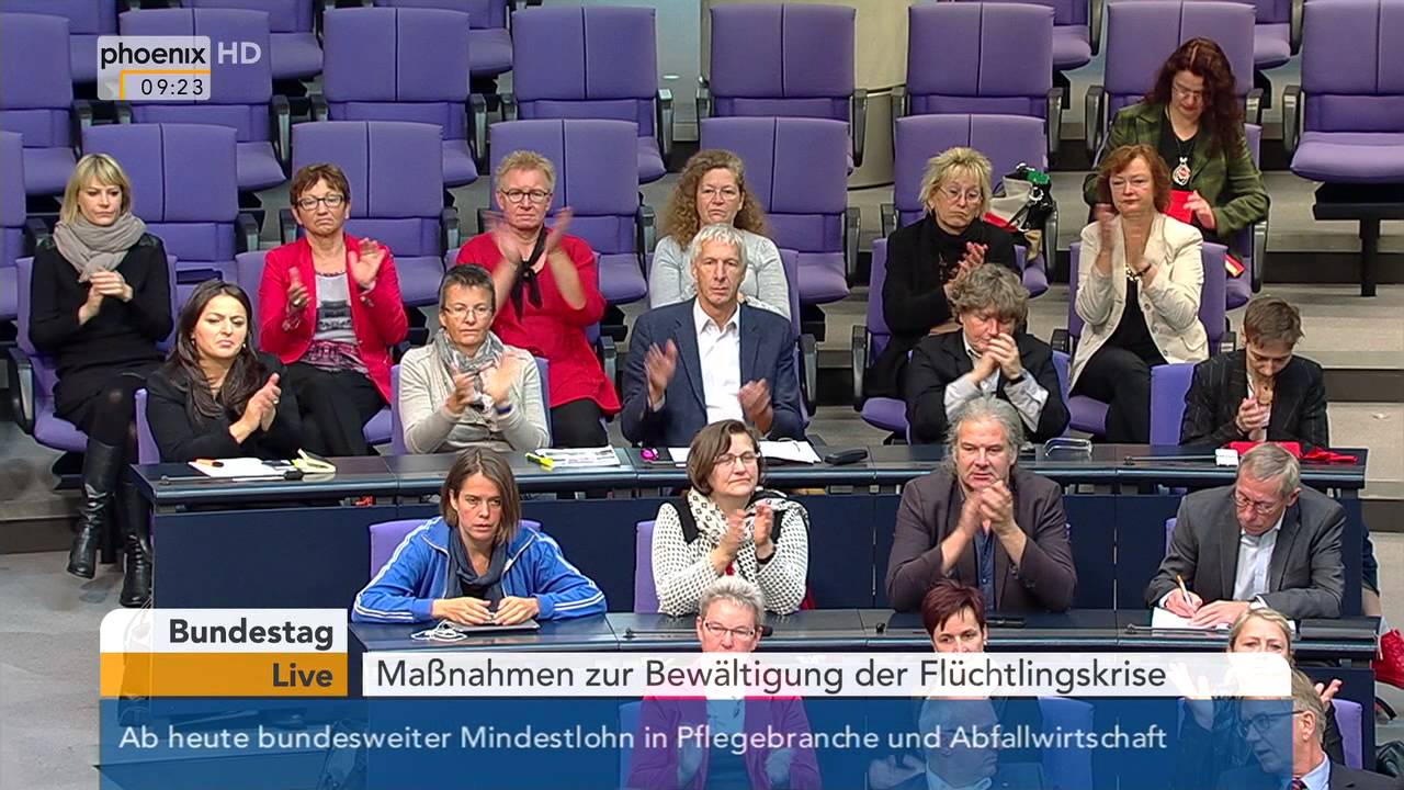 Flüchtlingspaket: Gregor Gysi im Bundestag am 01.10.2015