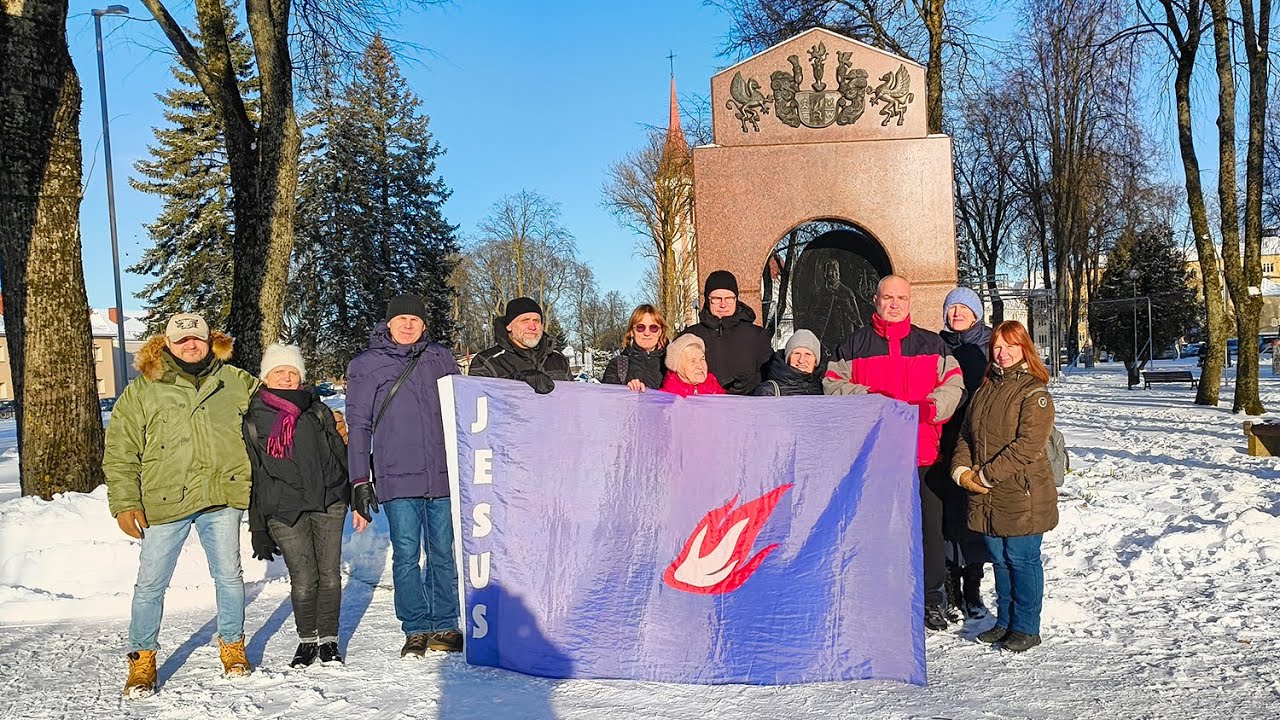2025 metai | 365 dienos | malda už taiką | 1024–1388-toji maldos dienos Kretingos Rotušės aikštė