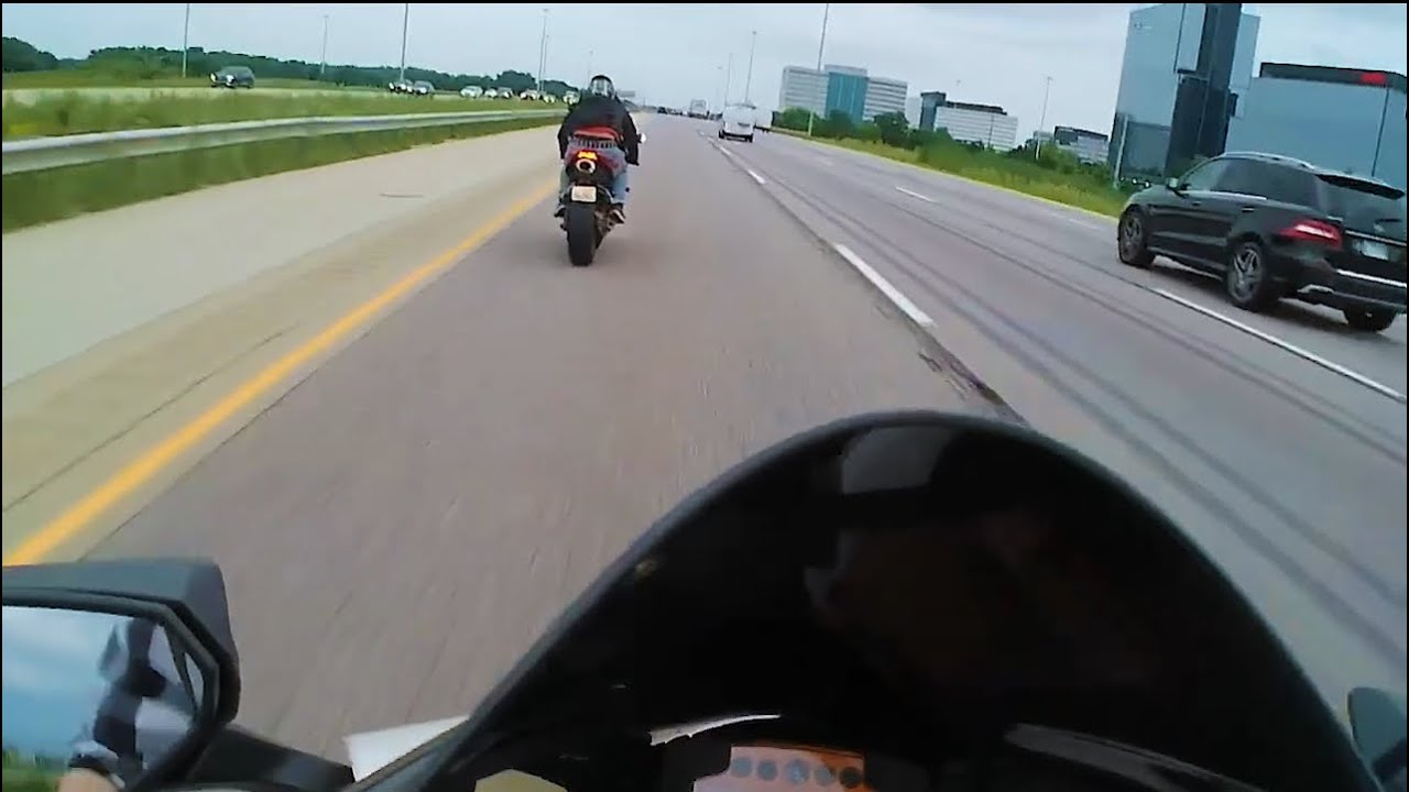 1000cc vs 1200cc Motorcycle