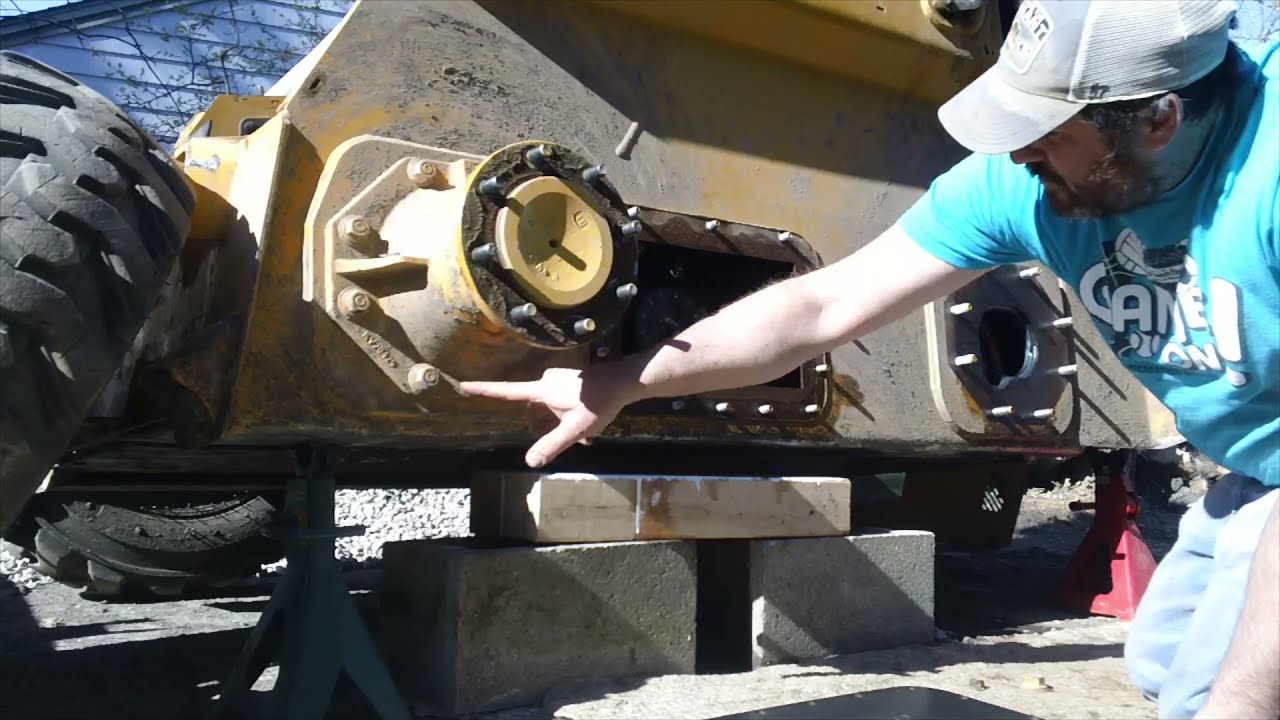 JD John Deere 320/324e Rear Chain Replacement Part Number T376696