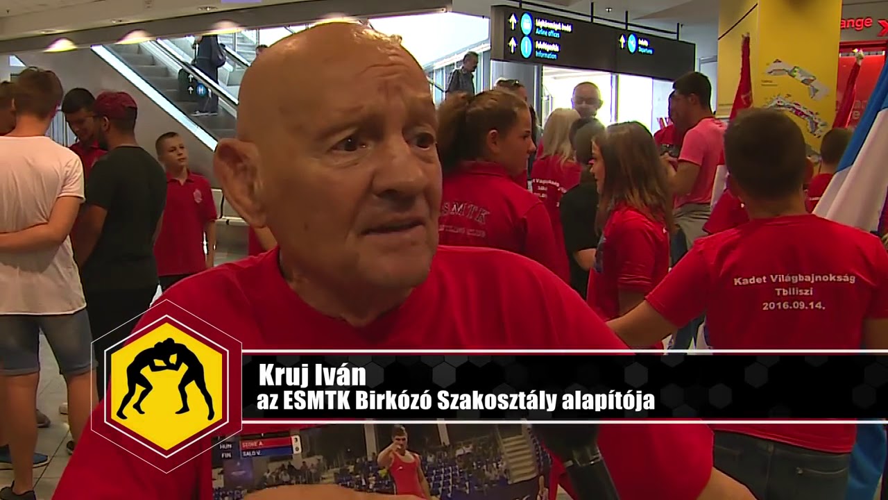 Szőke Alex fogadása repülőtéren - ESMTK Birkózás