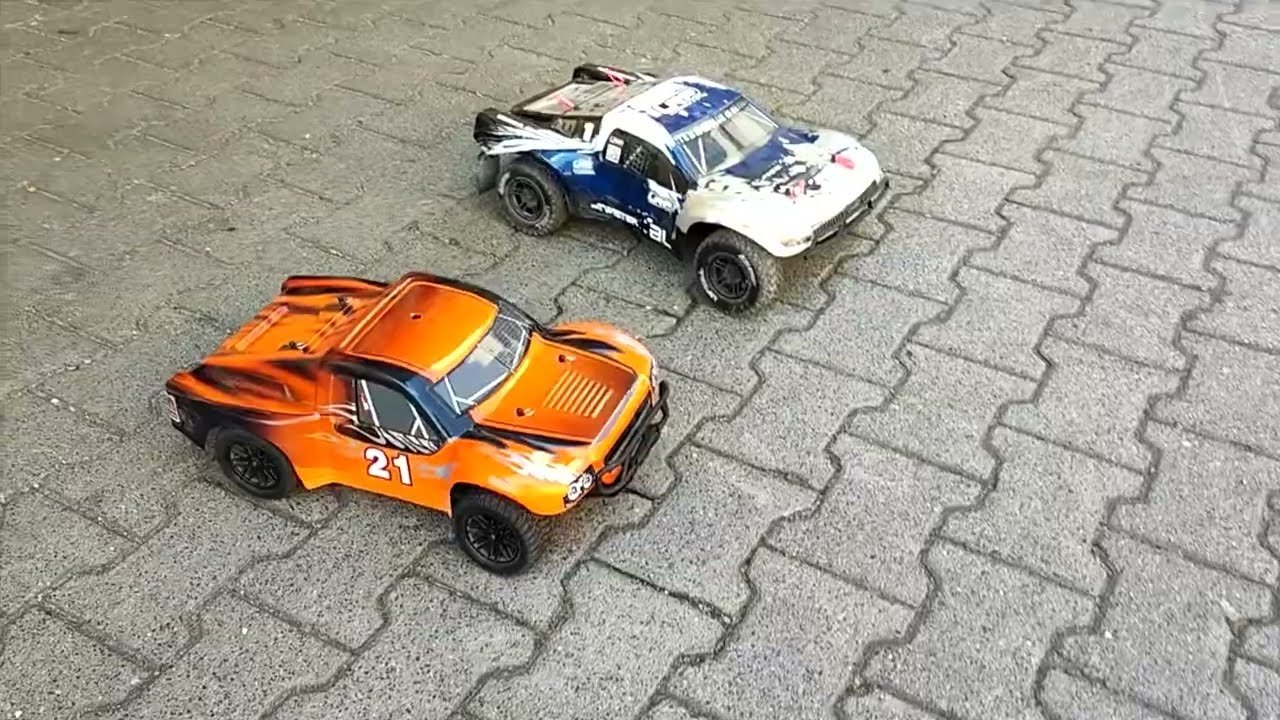 LRP S10 Twister SC vs. Himoto 1/10 Brushless Rally  SC Truck ( inkl. Speedtest ) 💪😬