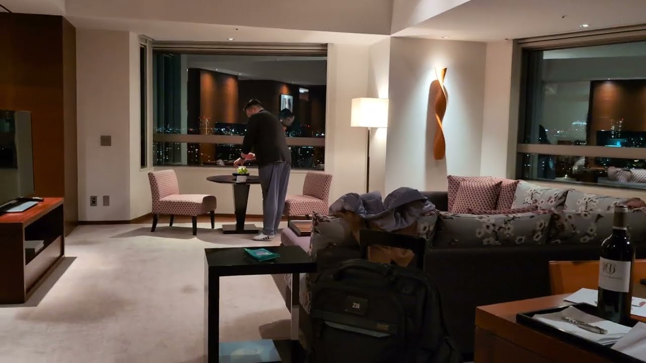 Room tour of Grand Hyatt Tokyo's Executive Suite