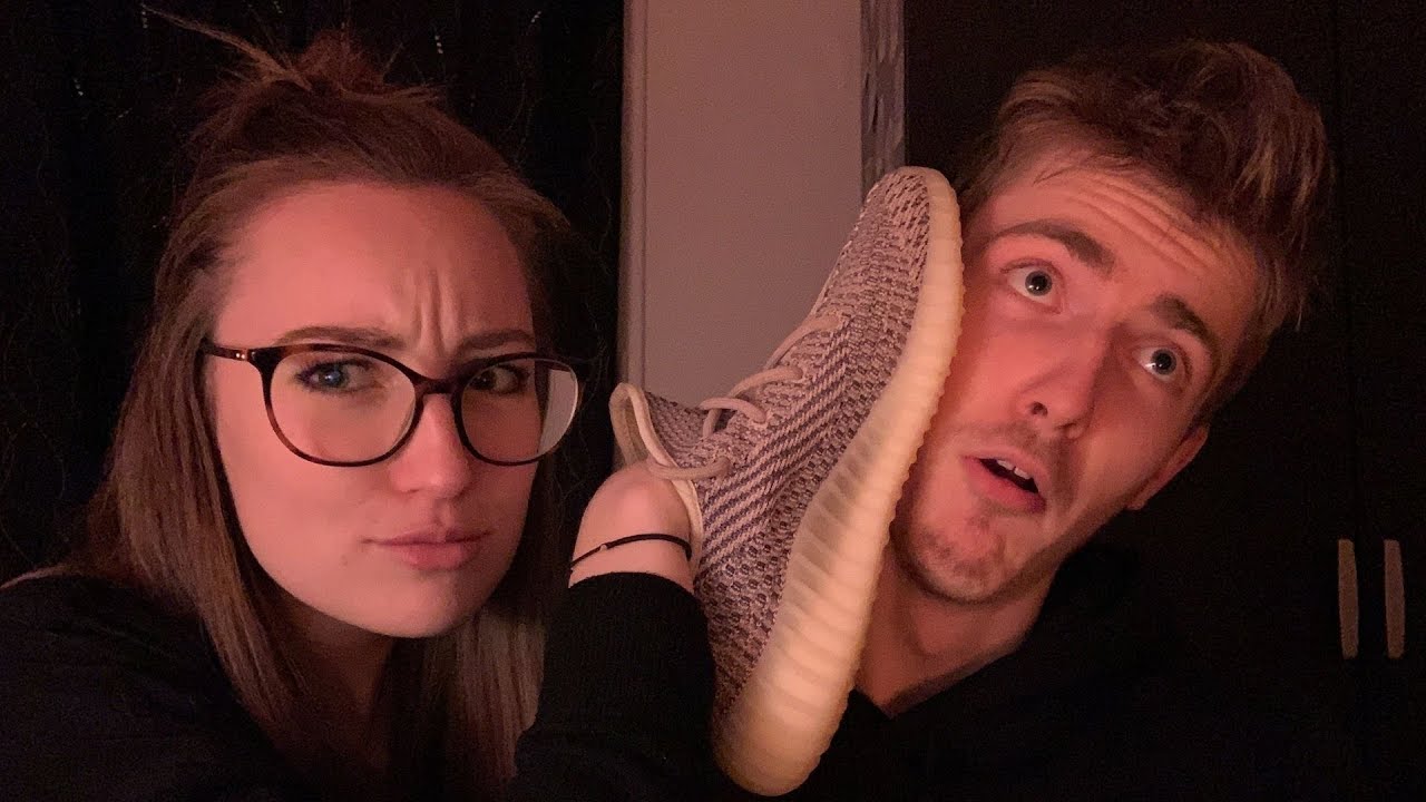 ASMR FRANÇAIS 😴 ROLEPLAY VENDEURS DE CHAUSSURES 👟 (battle du meilleur vendeur)